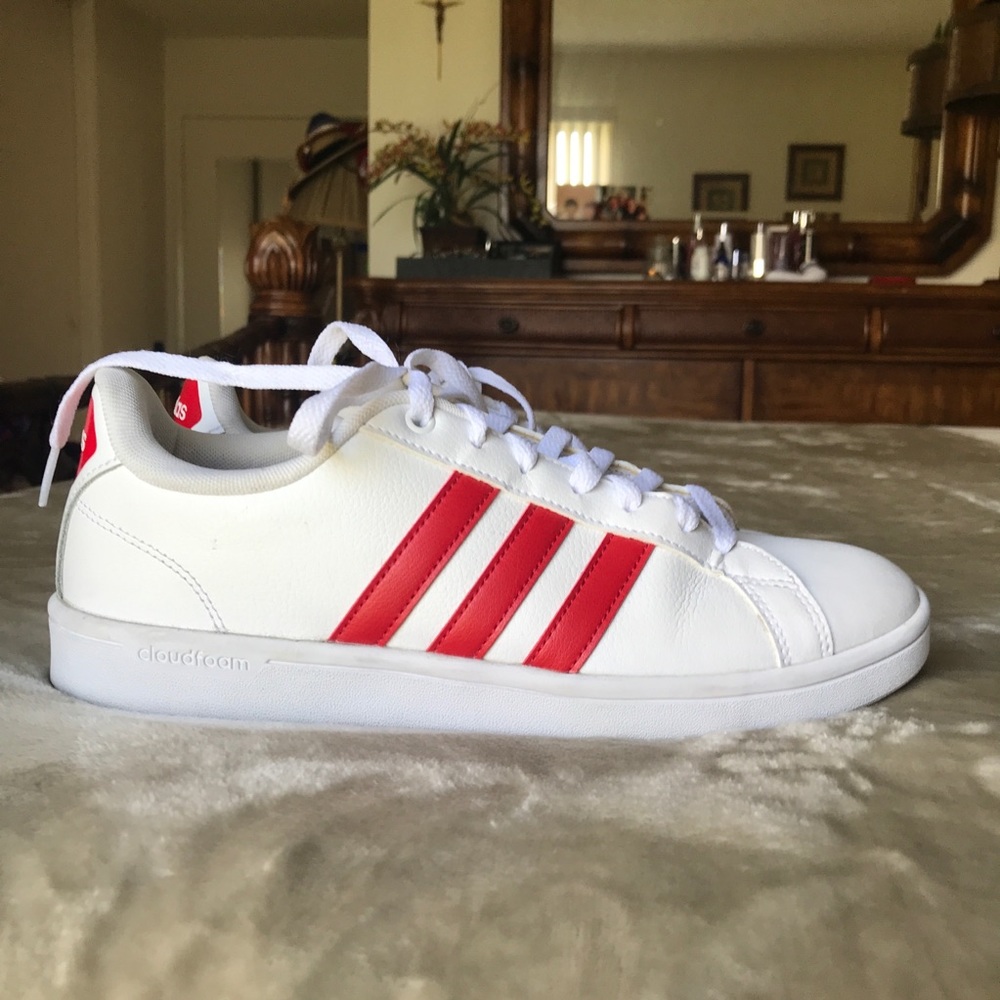 ❤️RED ADIDAS